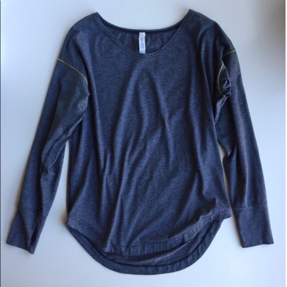 lululemon 🍋 long-sleeve top striped